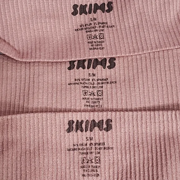 3pcs-SKIMS STRETCH RIB BUNDLE IN ROSE CLAY/NWT/S/M- THONG, SHORT & HIGH NECK BRA - Picture 11 of 16